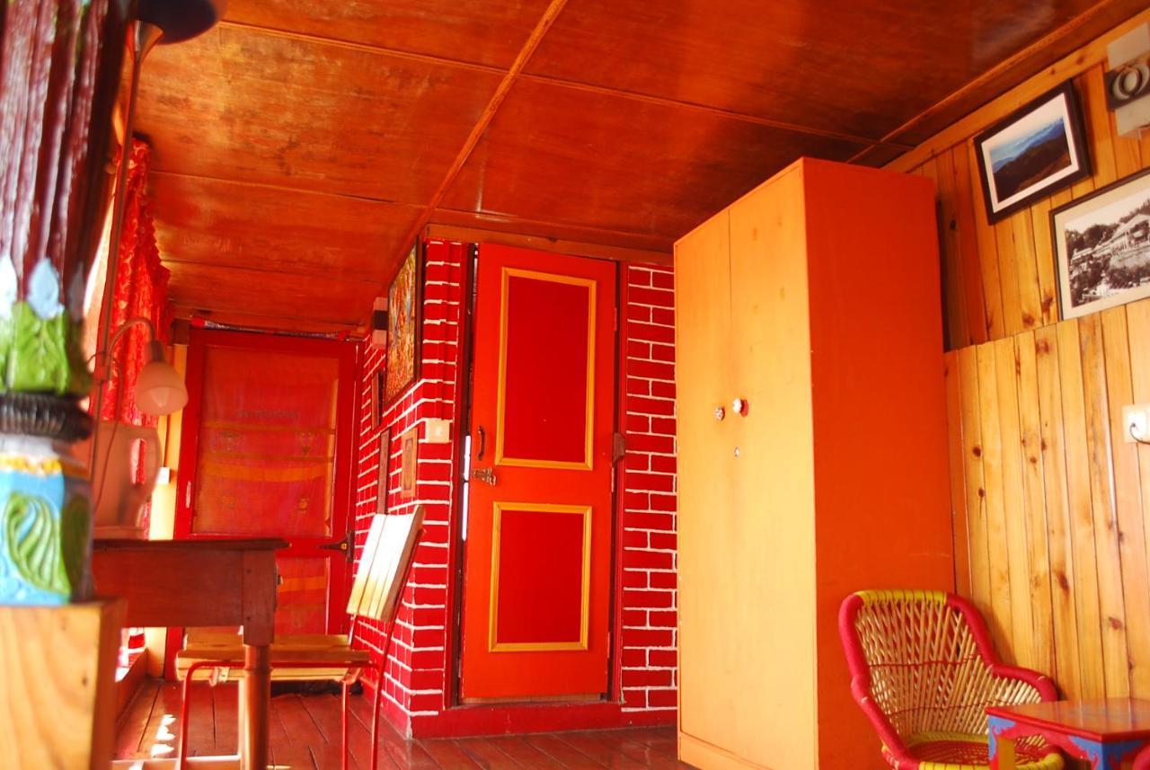 Domas Inn Mussoorie Bagian luar foto